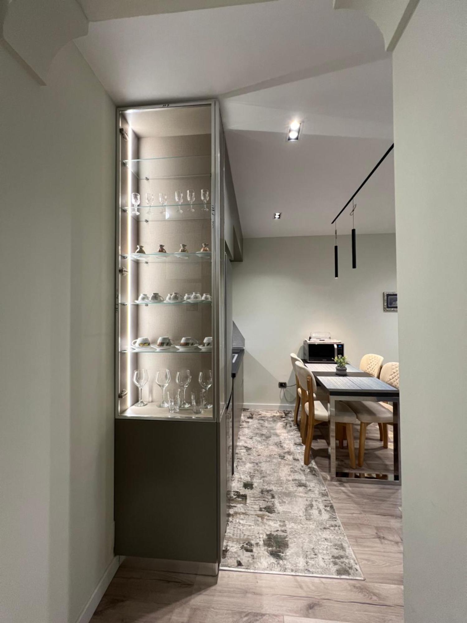 Center View Luxury Apartment Tiranë Eksteriør bilde